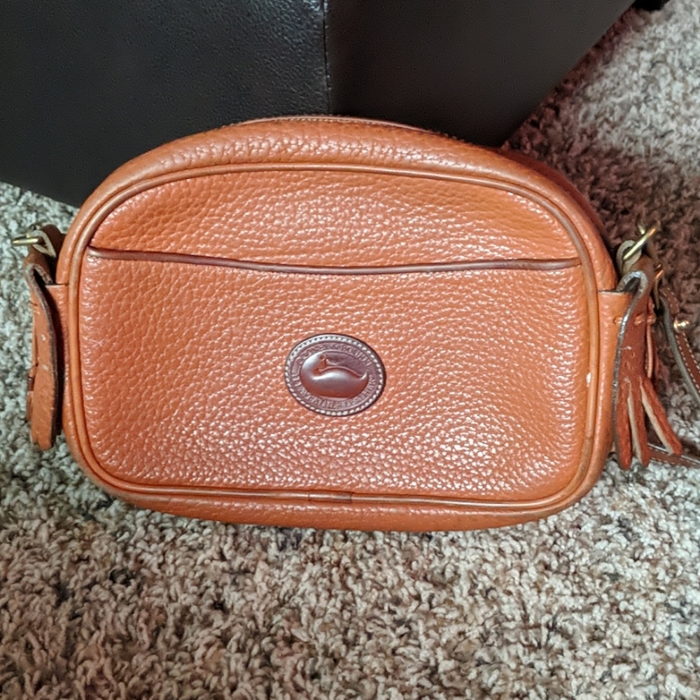Dooney & Bourke purse